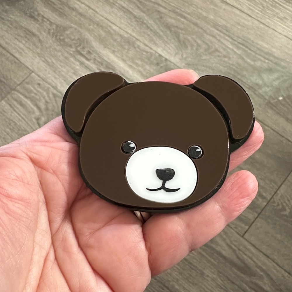 Rare Baccurelli Teddy Bear Face Acrylic Brooch - Picture 4 of 6